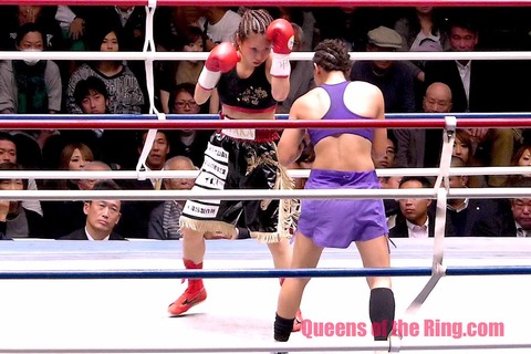宮尾綾香 VS グレッチェン・アバニール