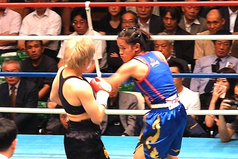山口直子 vs リアントン
