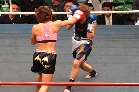 Mai VS 山田純琴