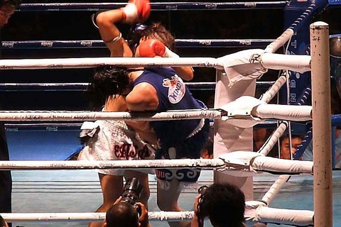 神村エリカ vs ノングネーン