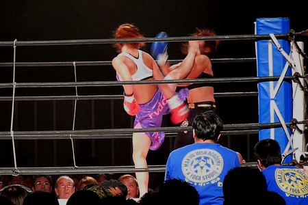 岡田円 vs V一