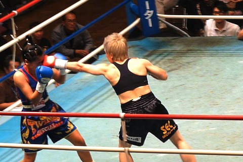 山口直子 vs リアントン