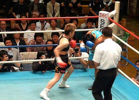 山口直子 vs ジョミシン・ゴーギアットジム