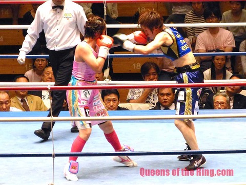 WBO世界ミニフライ級タイトルマッチ 池原シーサー久美子 VS 江畑佳代子