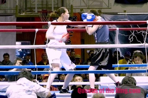 高野人母美 VS 大空ヒカル