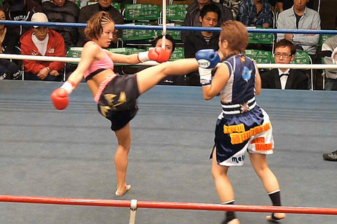 Mai VS 山田純琴