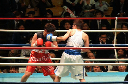 東郷理代 vs 三好喜美佳