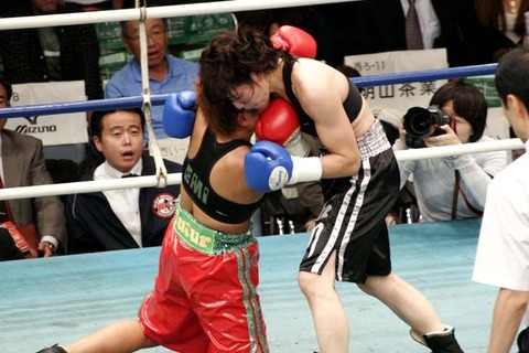 北脇絵美 vs 石川範子