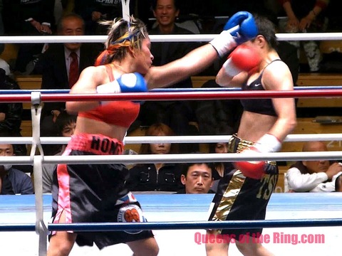 ハニー・カツマタ VS 天海ツナミ