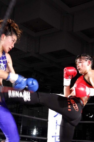 RENA vs 高橋藍