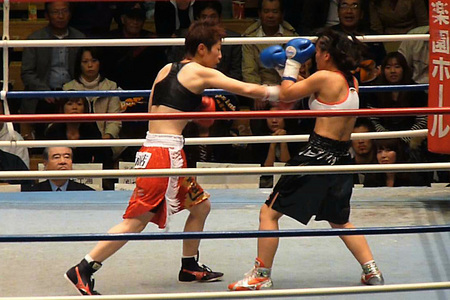 柴田直子 vs 野口智代