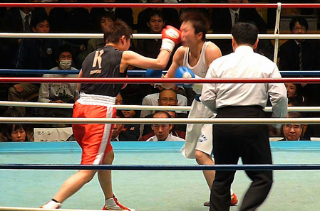 東郷理代 vs 三好喜美佳