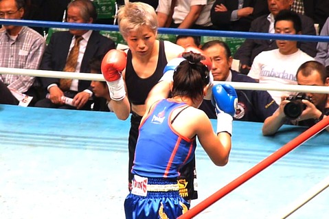 山口直子 vs リアントン