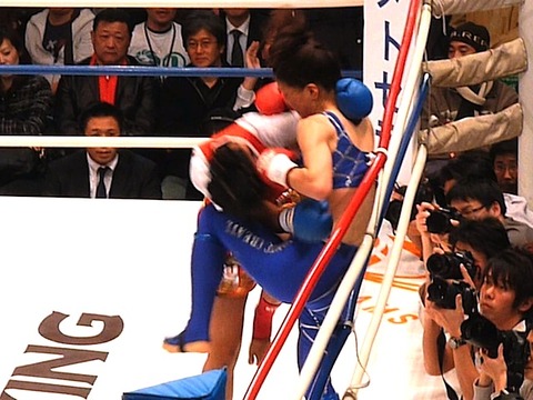 高橋藍 vs サーサー・ソー・アリー