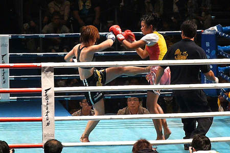 サーサー・ソーアリー vs グレイシャアR05