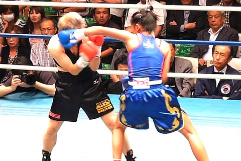 山口直子 vs リアントン
