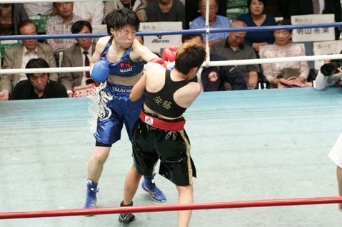 安藤麻里 vs 伊藤まみ