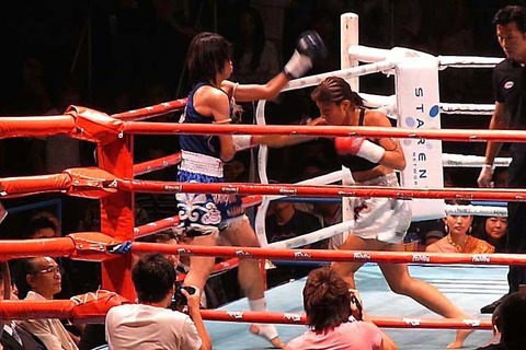 神村エリカ vs ノングネーン