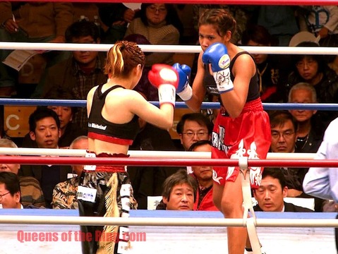 宮尾綾香 VS ブアンゲルン