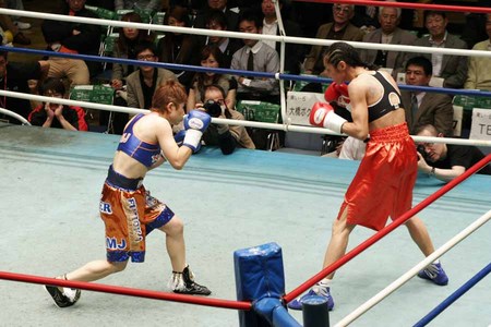 猪かずみ vs 藤岡奈穂子