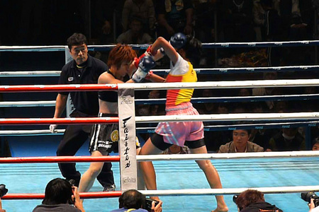 サーサー・ソーアリー vs グレイシャア亜紀R03-2