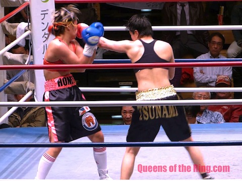 ハニー・カツマタ VS 天海ツナミ