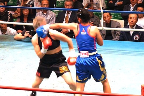 山口直子 vs リアントン