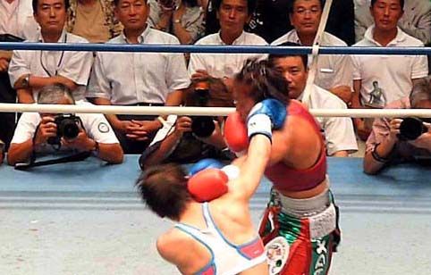 菊地奈々子 vs アナベル・オーティス