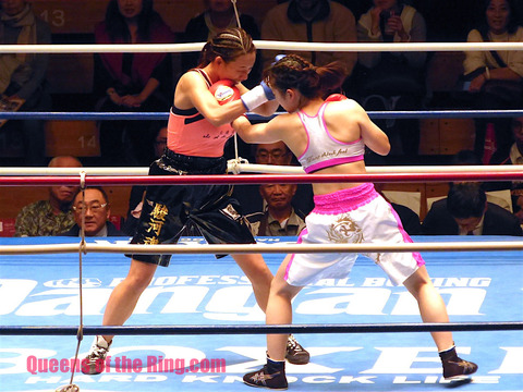 鈴木なな子 VS 近藤佐知子B5