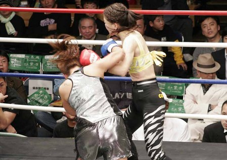 高橋藍 vs HARUMI
