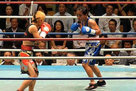 花形冴美 vs ジュジース・ナガワ