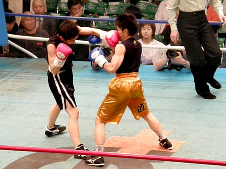 小関桃VS池山直