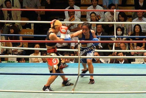 花形冴美 vs ジュジース・ナガワ
