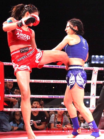 Chommanee_vs_Yolanda_Schmidt-15