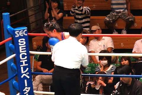 山口直子 vs リアントン
