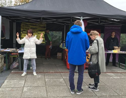 2016-9-11-falun-gong-finland_04