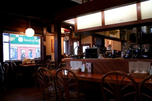 茶房店内