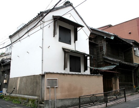 伊勢屋質店