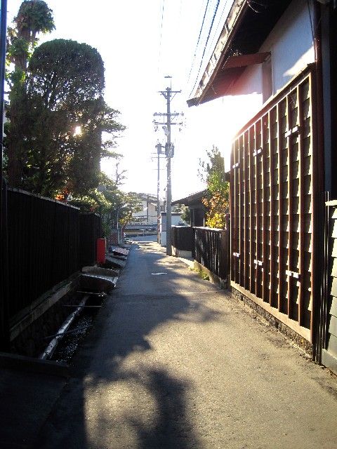 湯小路