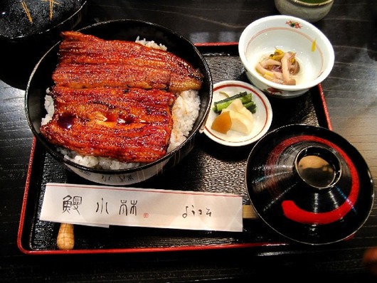小林 特上