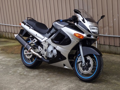 zzr_01