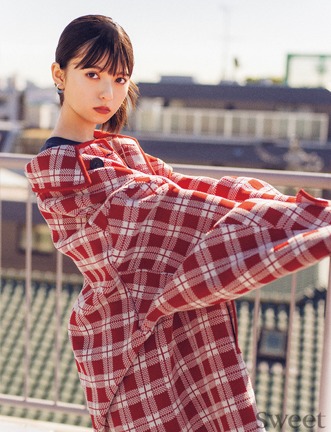 sw1236_1-750x980