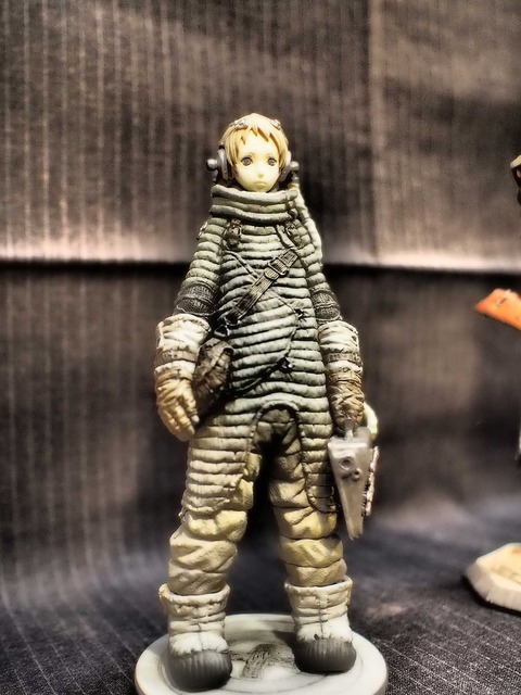 モコモコ服少女