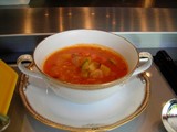 地の野菜たっぷりミネストローネスープ