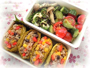 スパイシー稲荷弁当