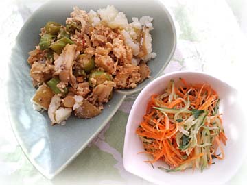 厚揚げ中華風そぼろ