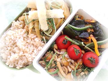 竹の子・松山あげ簡単煮びたし弁当