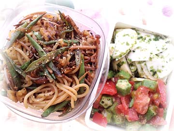 いんげん・くるみペッパーめんつゆスパ弁当