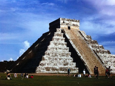 2 009