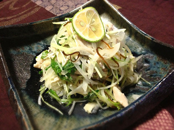 鶏ささみ・玉ねぎ・水菜の塩昆布サラダ